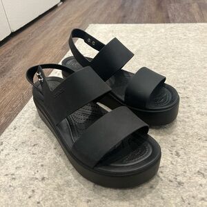 Like New! Worn once in excellent condition Croc platform sandals